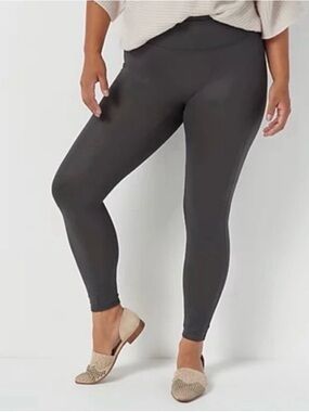 All Worthy Faux Leather Pattern Silver Gray Ultimate Leggings 2X